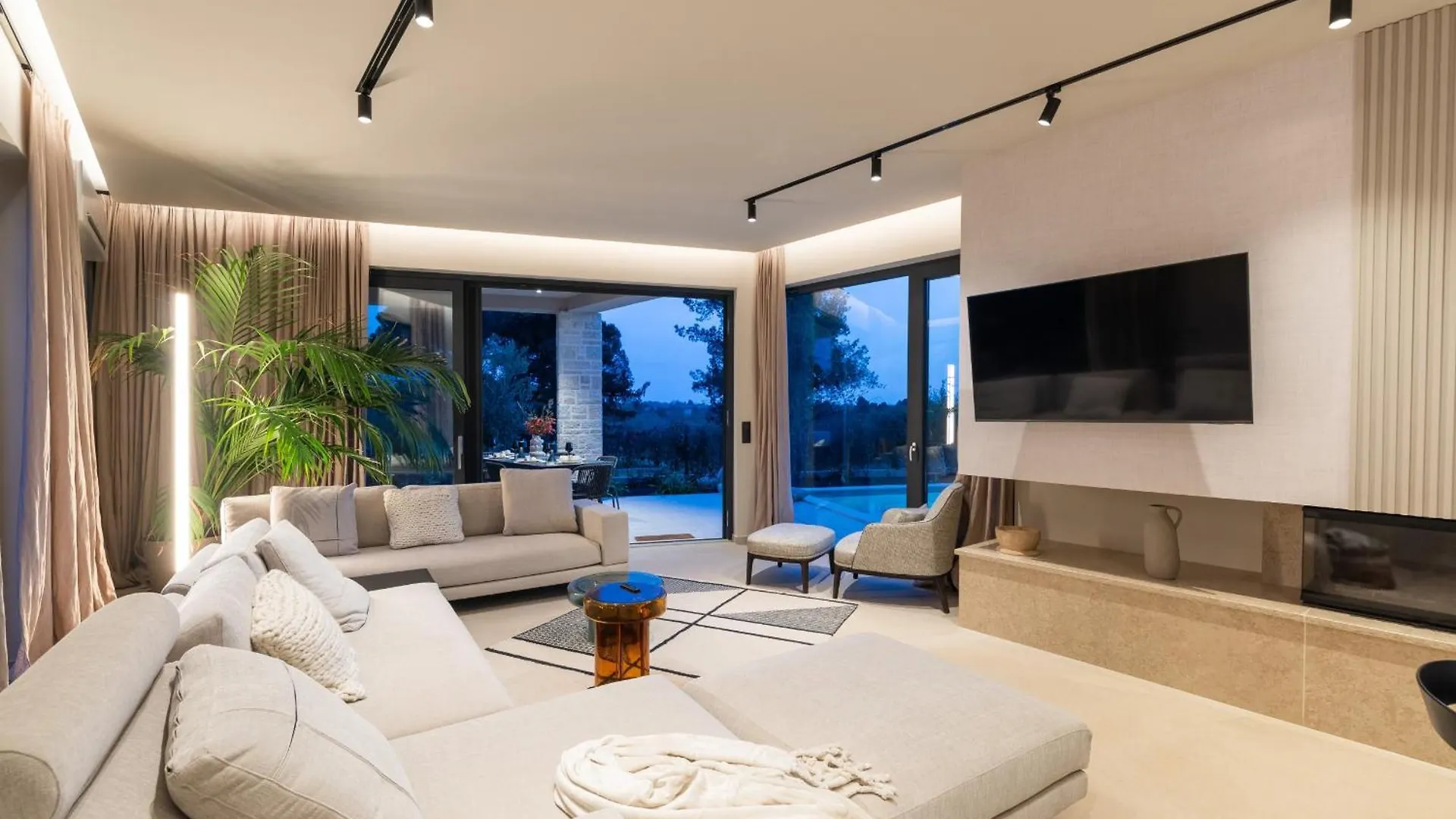 Modern Villa Caruso With Pool In Vabriga Tar-Vabriga 0*,