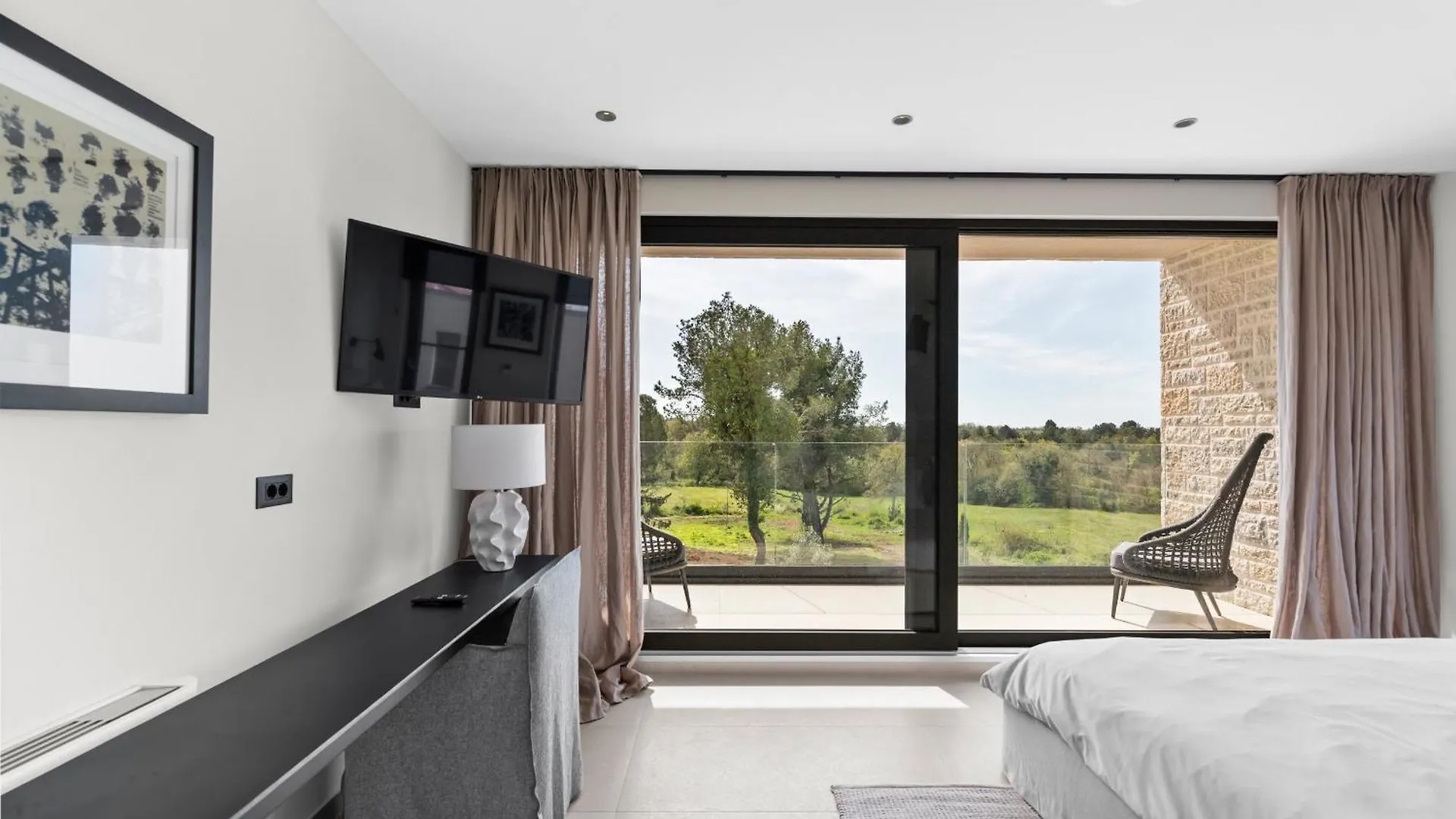 Modern Villa Caruso With Pool In Vabriga Tar-Vabriga