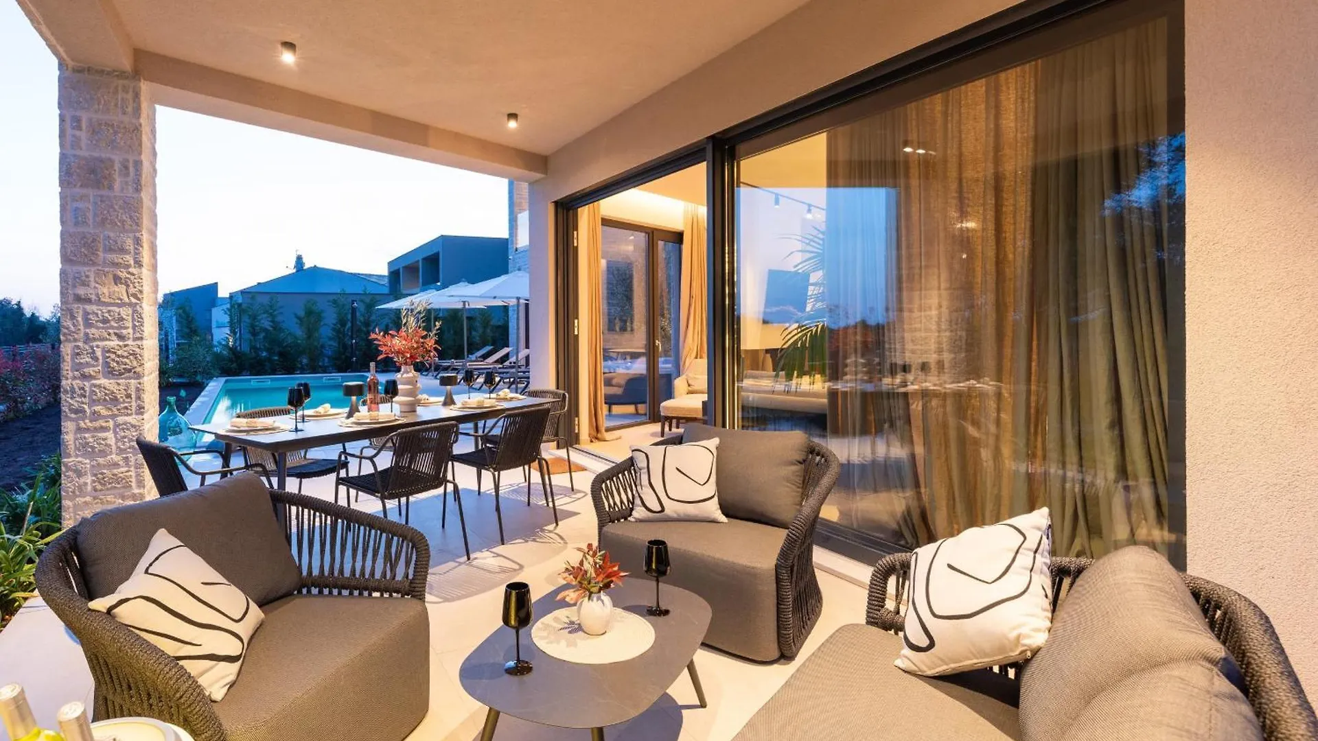 Modern Villa Caruso With Pool In Vabriga Tar-Vabriga